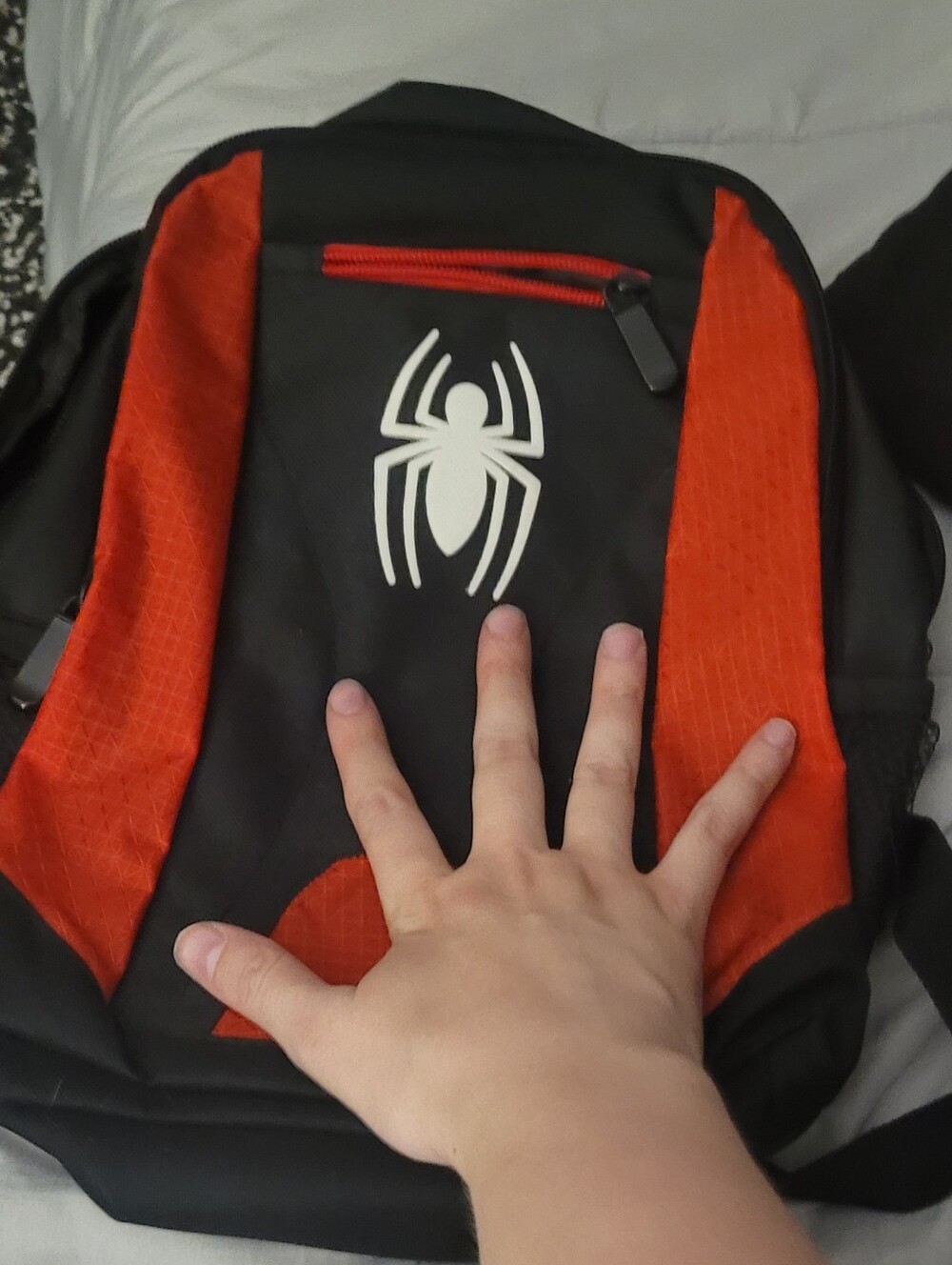 Spiderman Mini Backpack - Picture 2 of 7